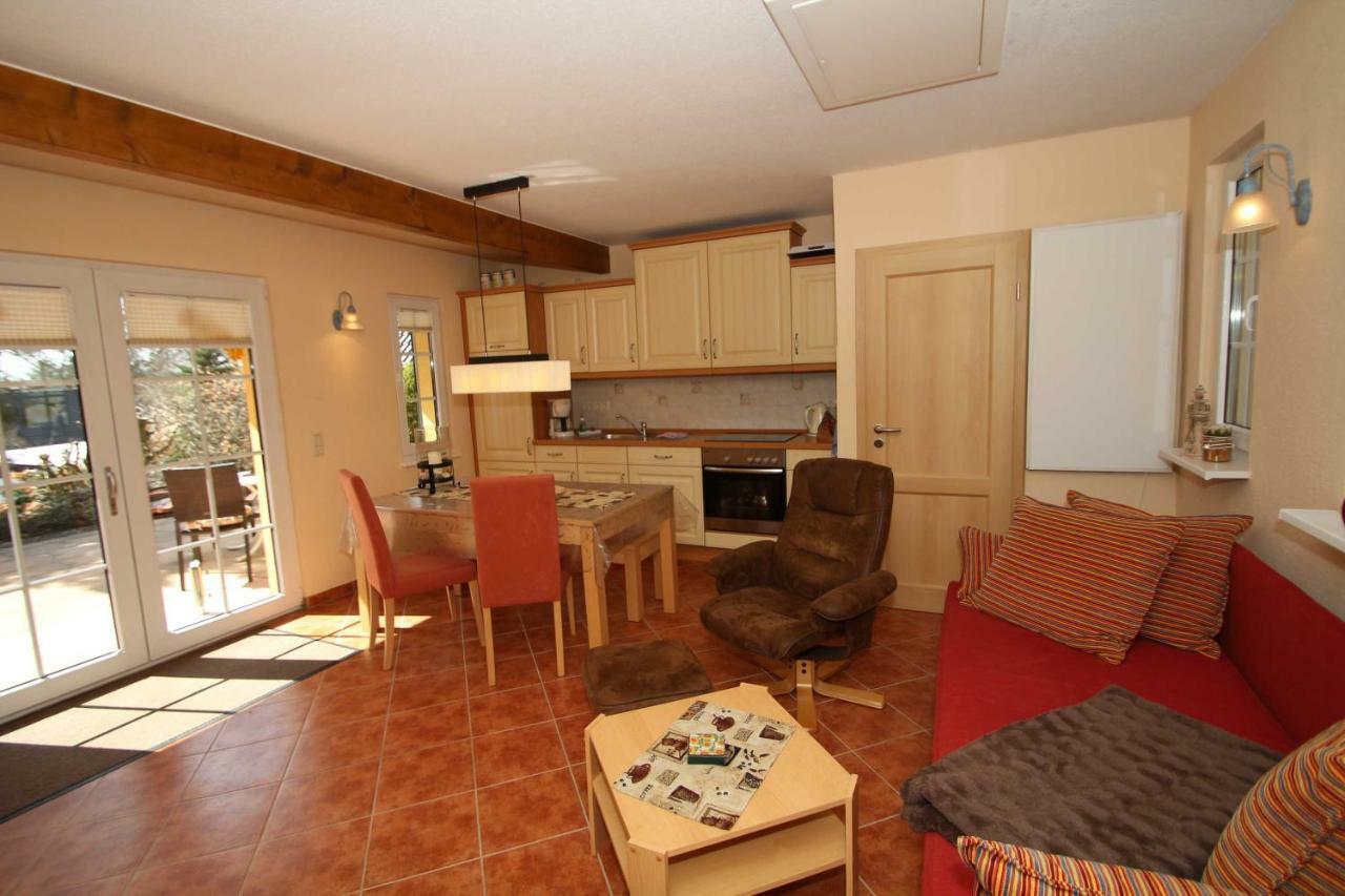 Ferienhaus Sommertied Sellin  المظهر الخارجي الصورة